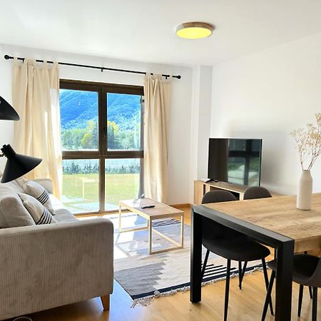Modern I Familiar Apartament A Esterri D'Aneu By Rural D'Aneu Экстерьер фото